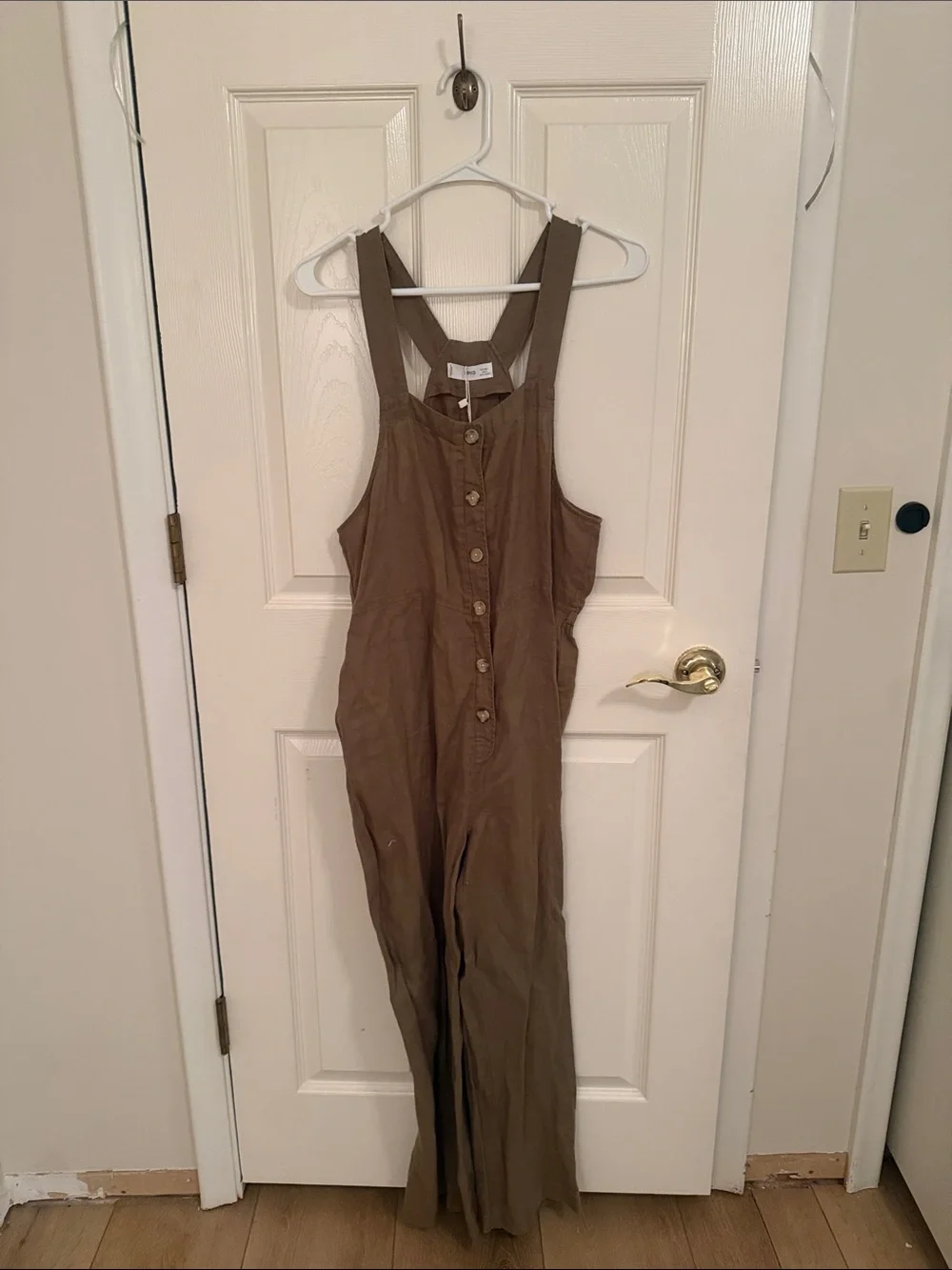 Button-Front Olive Green Linen Wide-Leg Jumpsuit